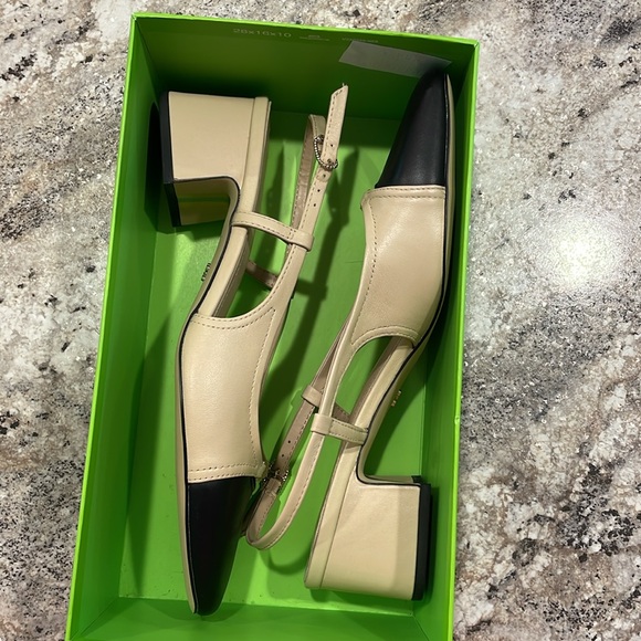 Sam Edelman Cap Toe Slingback Pumps 8.5 New in Box - Picture 2 of 4